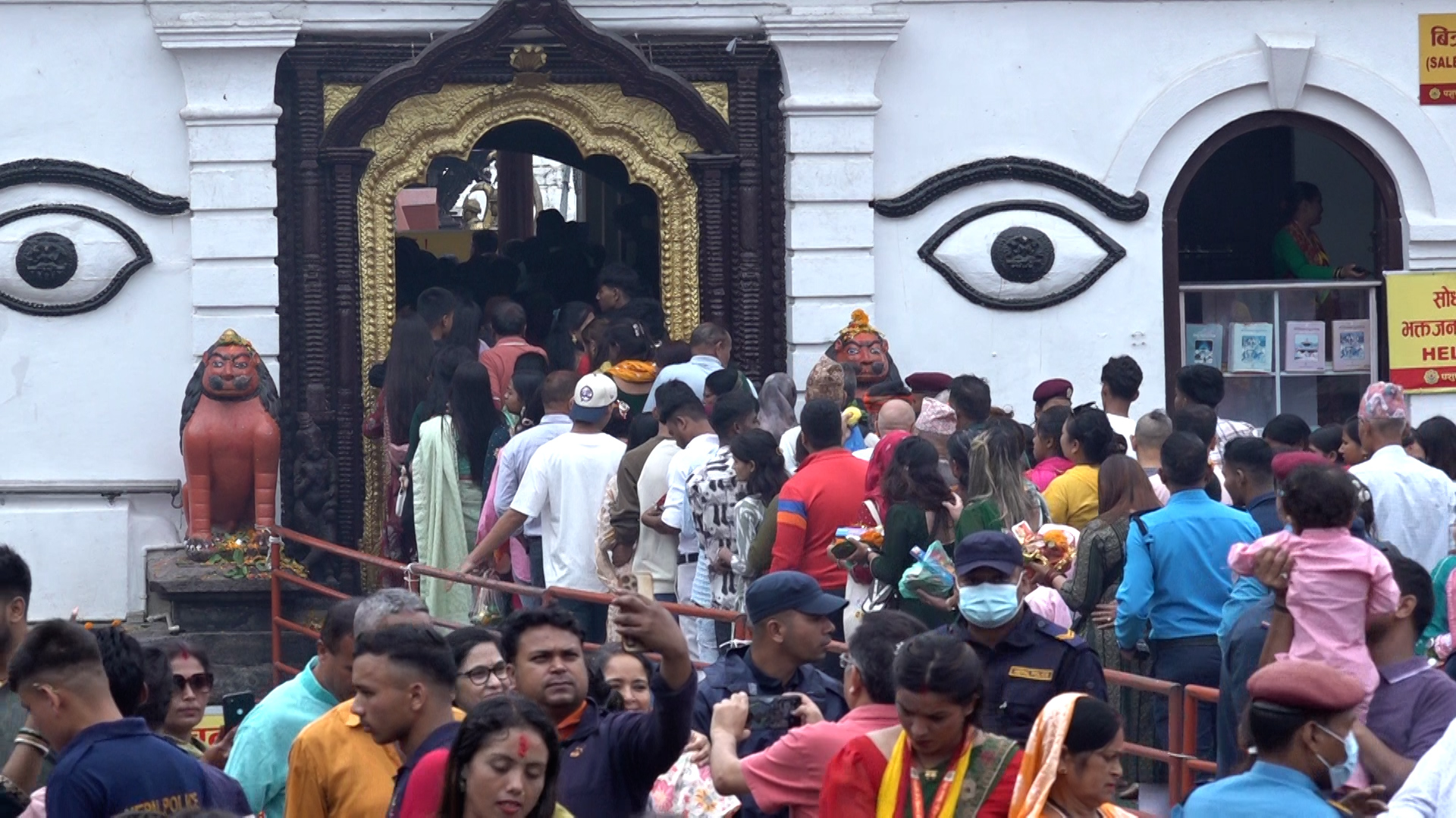 साउने सोमबार : पशुपति दर्शन गर्न कतिको सहज छ ?